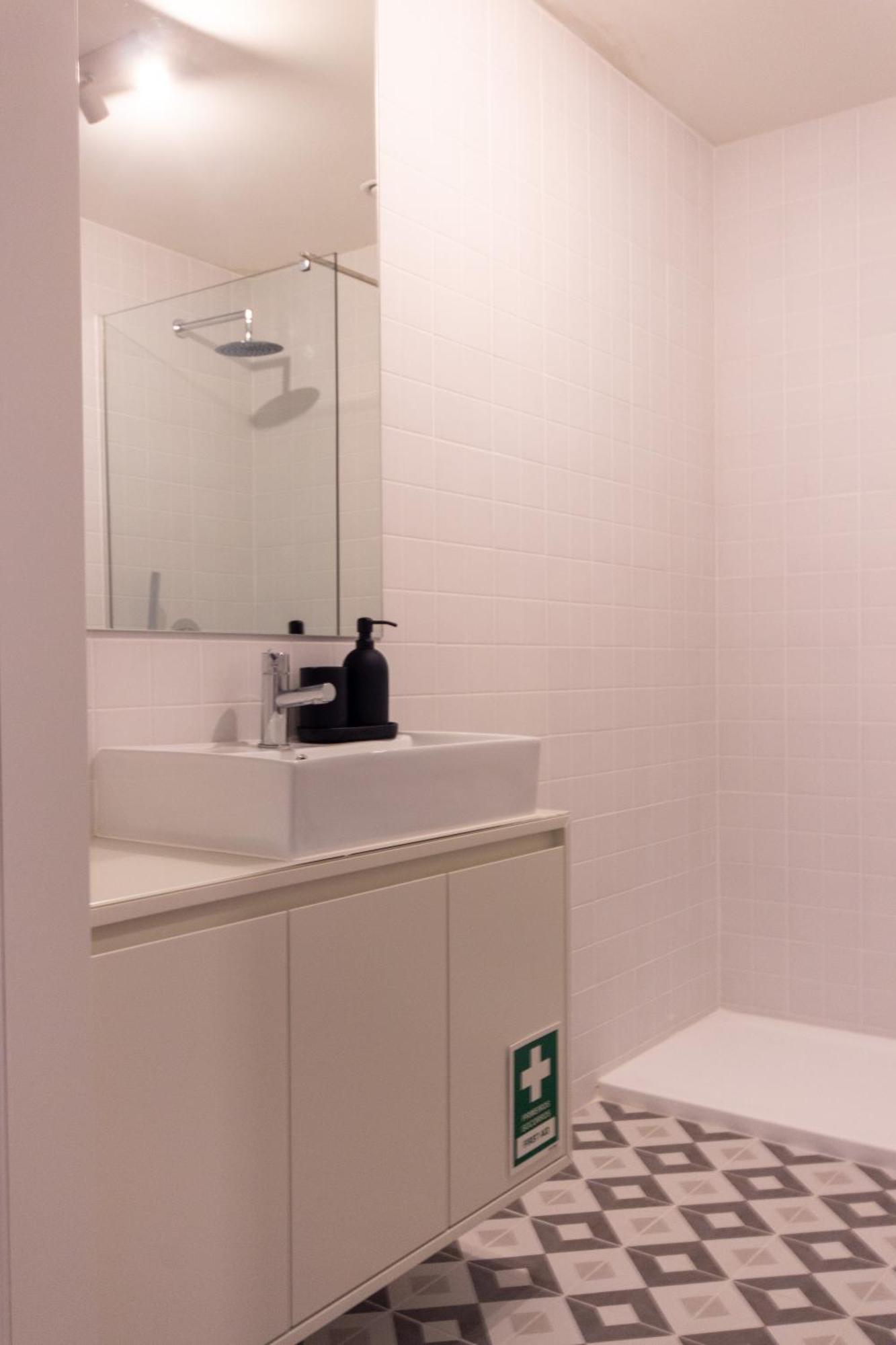 Orm - Cedofeita I Apartment Porto Bagian luar foto
