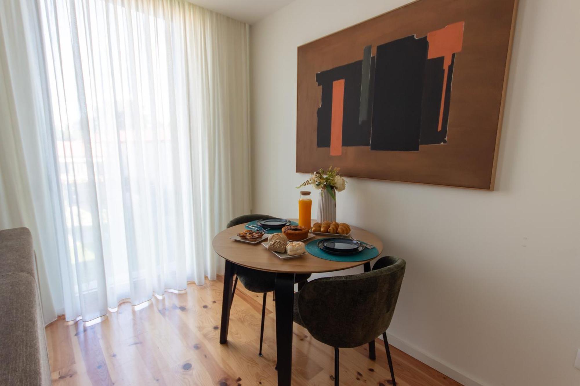 Orm - Cedofeita I Apartment Porto Bagian luar foto